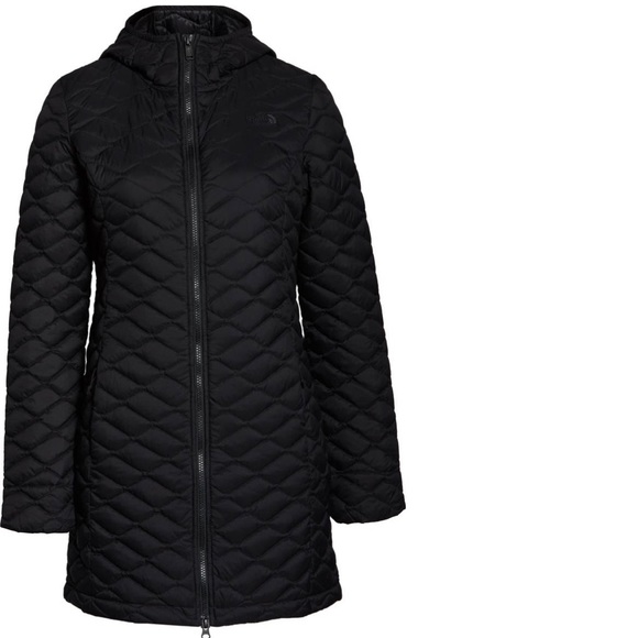 The North Face
ThermoBall™ Il
Insulated Hooded - SMALL - Picture 3 of 3